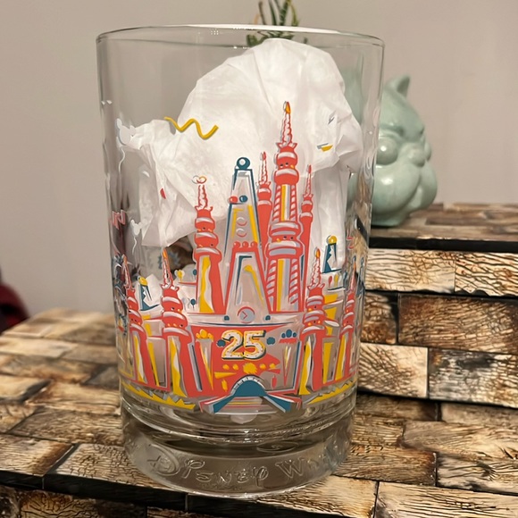 Disney Other - Vintage 1996, 25th Anniversary Walt Disney World Donald Duck Drinking Glass